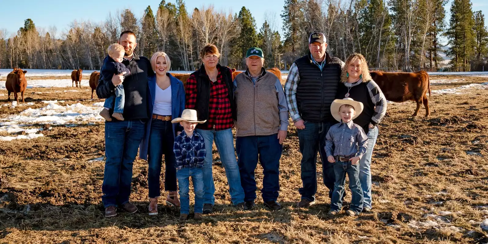 2023 Sutherlin Farms Red Angus Family Picture. 2023 Sutherlin Farms Red Angus Family Picture.